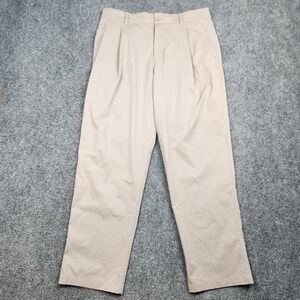lululemon athletica Men's Chinos in Light Beige